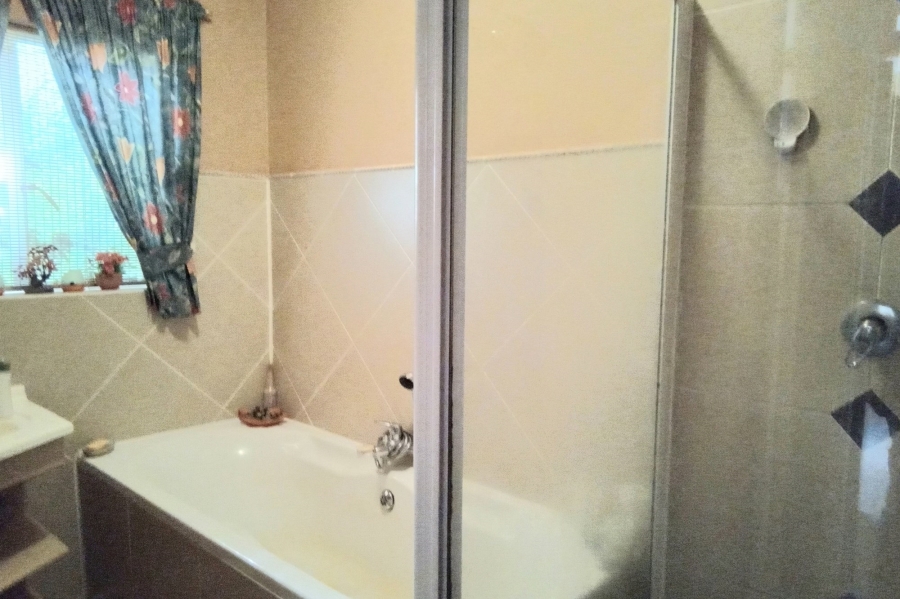 3 Bedroom Property for Sale in Worcester West Western Cape